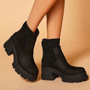 NIB Ugg Brooklyn Chelsea